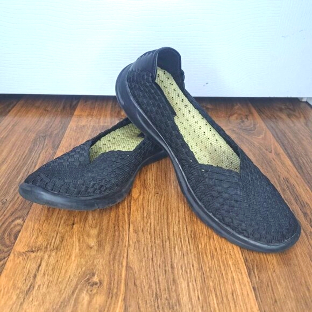 BareTraps Black Lexie Style Woven Slip On Shoes Size 10